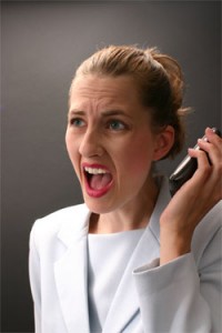 angry_woman_with_phone